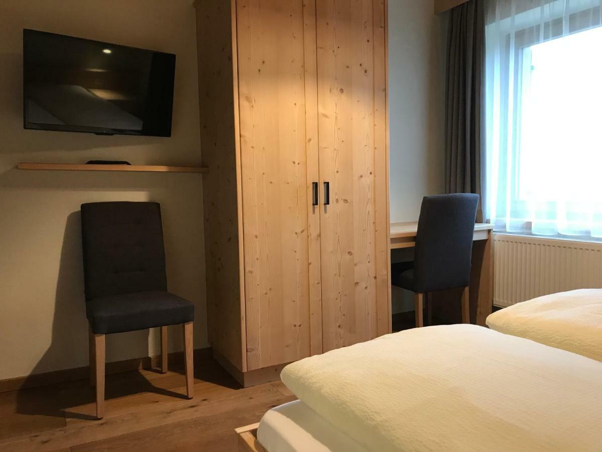 Platzerhof Apartment Monguelfo-Tesido / Welsberg-Taisten ภายนอก รูปภาพ